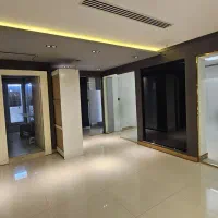 130متر-سرو-شرقی-ساختمان-پزشکان-لابی-تابلوخور