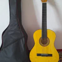 گیتار یامور