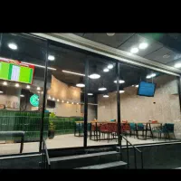 صندوقدار و تحویلدار خانم شیفت شب