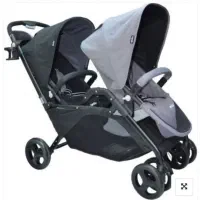 کالسکه دوقلو