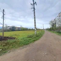 زمین-محصور-شده-سند-دار-پروانه-دار