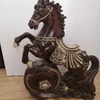 دکوری اسب