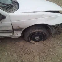 پژو مدل 90چپی یک طرف سالم یک طرف ضرب خورده