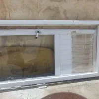 درب وپنجره آلمینیوم سالم با شیشه