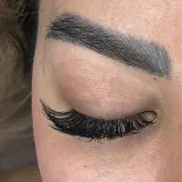استخدام مژه کار و تتو کار