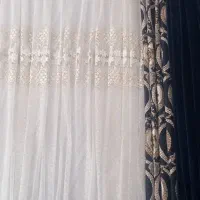 پرده به همراه یالون
