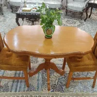 -ــ میز ناهار خوری به همراه دو صندلی ــ-
