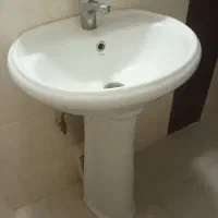 روشویی کاملا سالم و تمیز