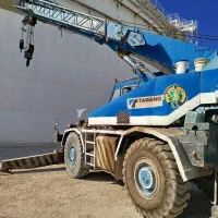 جرثقیل 25تن تادانو