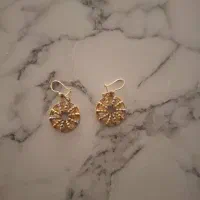 طلا و جواهرات