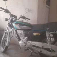 موتور سیکلت ۲۰۰ پرواز