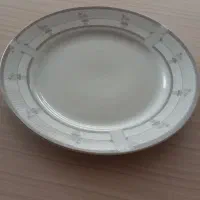 تعدادی ظرف میوه خوری،ظرف پذیرایی