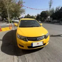آریو تاکسی