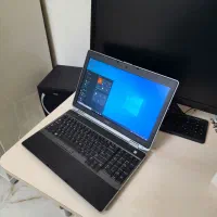 لپتاب core i7 Dell گرافیکدار مجزا رم8gهارد ssd