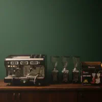 اسپرسوساز Astoria دو گروپ + ۳ آسیاب