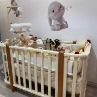 تخت نوزادی چوبی|تخت و صندلی بچه|بابل, |دیوار