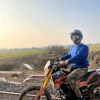 فلات 250|موتورسیکلت|صومعه‌سرا, |دیوار