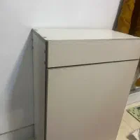 کمد با در وکیوم