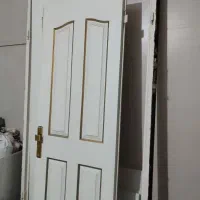 در ورودی اپارتمان