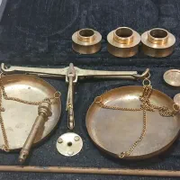 دو ترازو مثقالی قدیمی