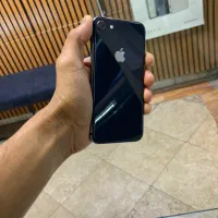 ایفون۸