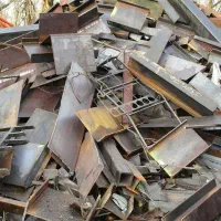 سمساری و خریدار انواع آهن آلات و شیرآلات و ضایعات