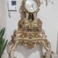 ساعت ایستاده