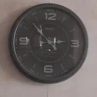 ساعت دیواری بسیار نو از مغازه گالریا خریده شده