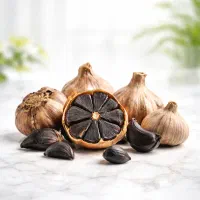 خواص سیر سیاه فرقش با سیر معمولی چیه