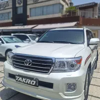 تویوتا لندکروزر ۴ در 4000cc، مدل ۲۰۱۳