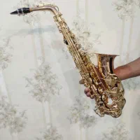 ساکسیفون نو کار نکرده اصلا