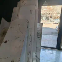 تعدادی ورق نوپان سفید  عرض پنجاه و هفتاد