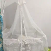 گهواره نوزاد