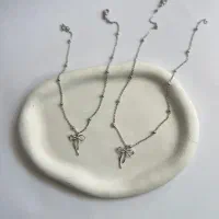 گردنبند پاپیون