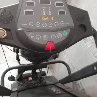 تردمیل سالم در حد نو