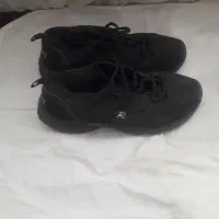 کفش اسپرت وکفش چرم