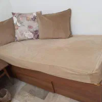 تخت mdf کشودار بهمراه تشک طبی و رویه- قهوه ای