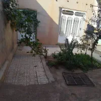 منزل فروشی قدیمی قابل سکونت صغاد|فروش زمین و ملک کلنگی|بهمن صغاد, |دیوار