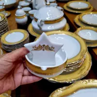 سرویس چینی ۱۸ نفره غذاخوری
