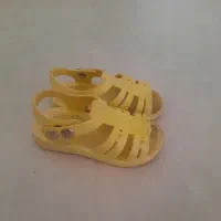 صندل و کفش