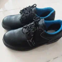 کفش کار جنس چرم|کیف، کفش، کمربند|تربتحیدریه, رضاشهر|دیوار