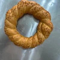 فروشنده در نان فانتزی