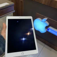 iPad pro|تبلت|مشهد, شهید فرامرز عباسی|دیوار
