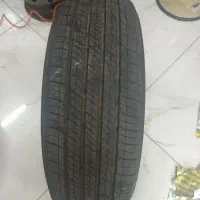 یک عدد لاستیک میشلن 235/55R20 در حد نو