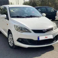 ام وی ام ۳۱۵ لاکچری