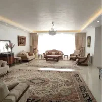 ۱۰۵متر کف تا سقف پرده خور غرق نور تاپ لوکیشن