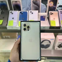 دوازده پرومکس ۲۵۶ گیگ