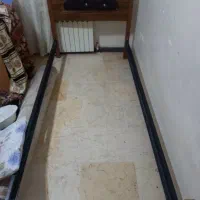 تخت همراه با تشک