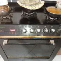 گاز طرح فر  با صفحه شیشه ای سالم وتمیز