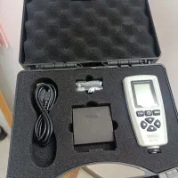 ضخامت سنج رنگ.تشخیص رنگ.دیتیلینگ